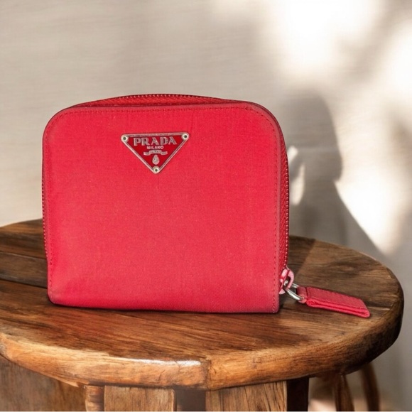 Prada Red Nylon & Saffiano Leather Zip Compact Wallet - Picture 2 of 10